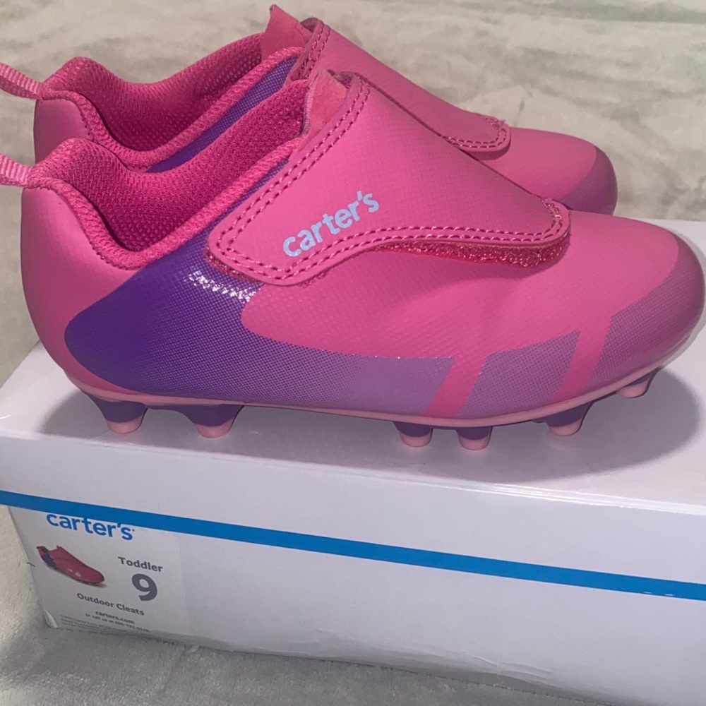 CARTER’S SOCCER CLEATS